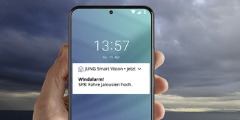 JUNG Smart Panel 8 bei Elektro Schönefeld GmbH in Ilmenau OT Unterpörlitz