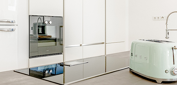 Elektro- und Haushaltsgeräte bei Elektro Schönefeld GmbH & Co. KG in Ilmenau OT Unterpörlitz
